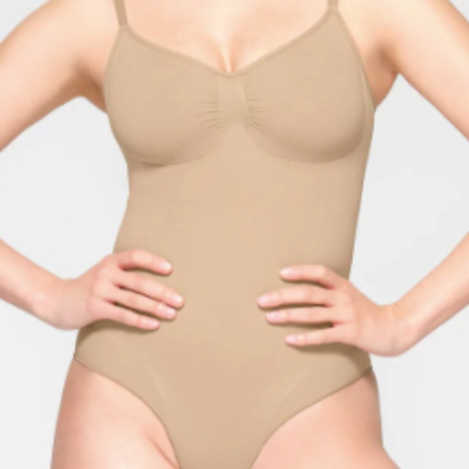 0252 SKIMS NWOT SEAMLESS SCULPT BRIEF BODYSUIT in S/M