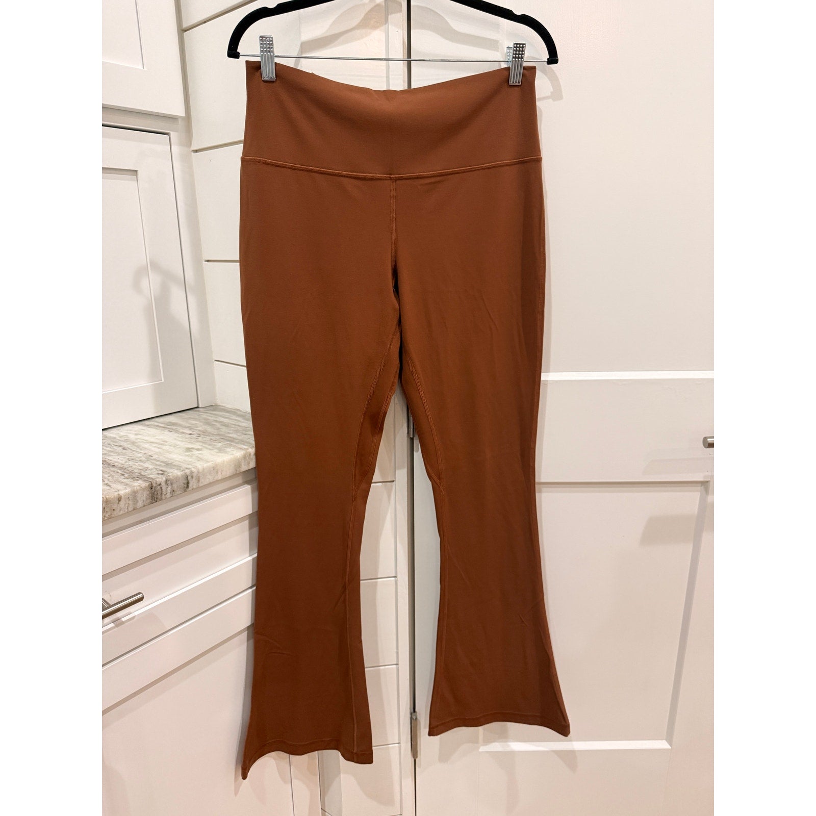 6718 LULULEMON Align High-Rise Mini Flare Pant 32" Roasted Brown Sz 12 *LOVED