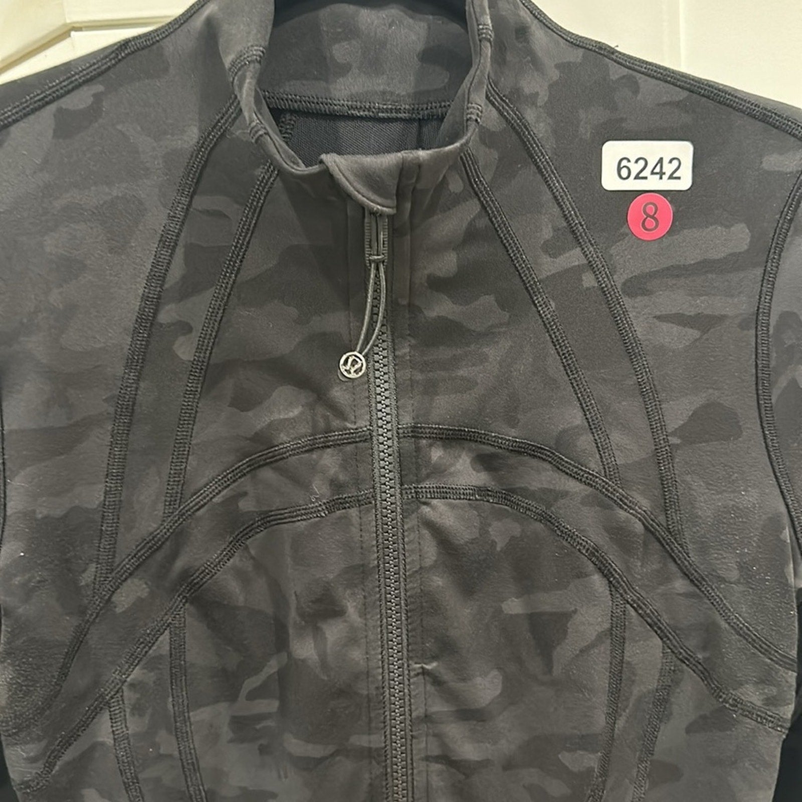 6242 LULULEMON Define Jacket Sz 8 *EUC Incognito Camo Multi Grey *LOVED