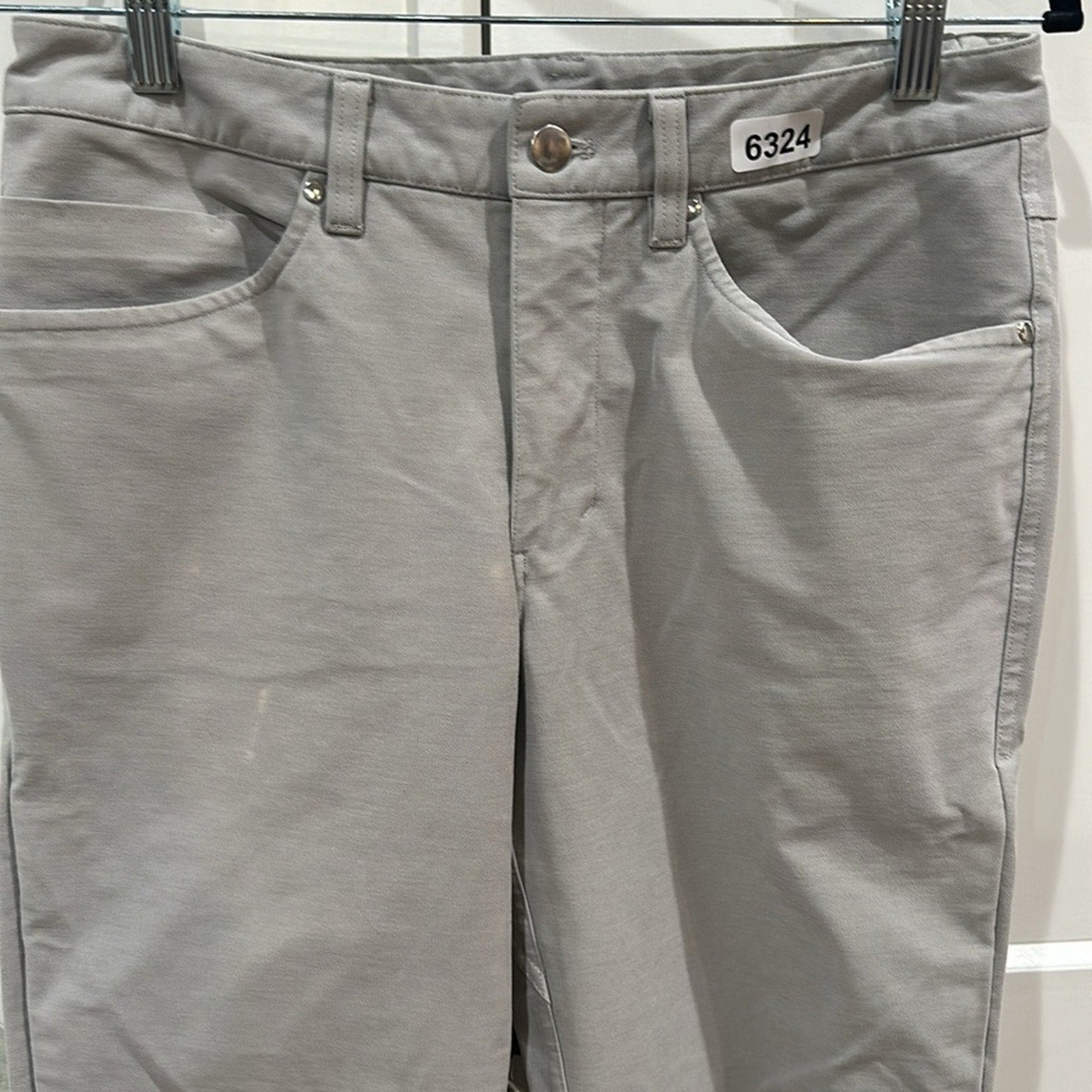 (6324) LULULEMON ABC Pant Slim 32" L *Utilitech 30"W in Dove Grey *FLAW