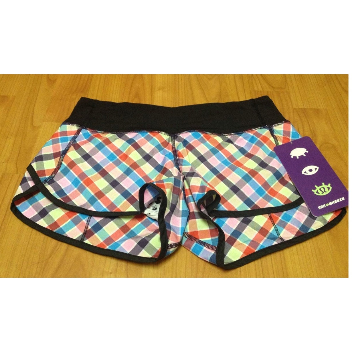 6438 - LULULEMON Speed Short 2014 Seawheeze - Multi Color Plaid Sz 4 *RARE