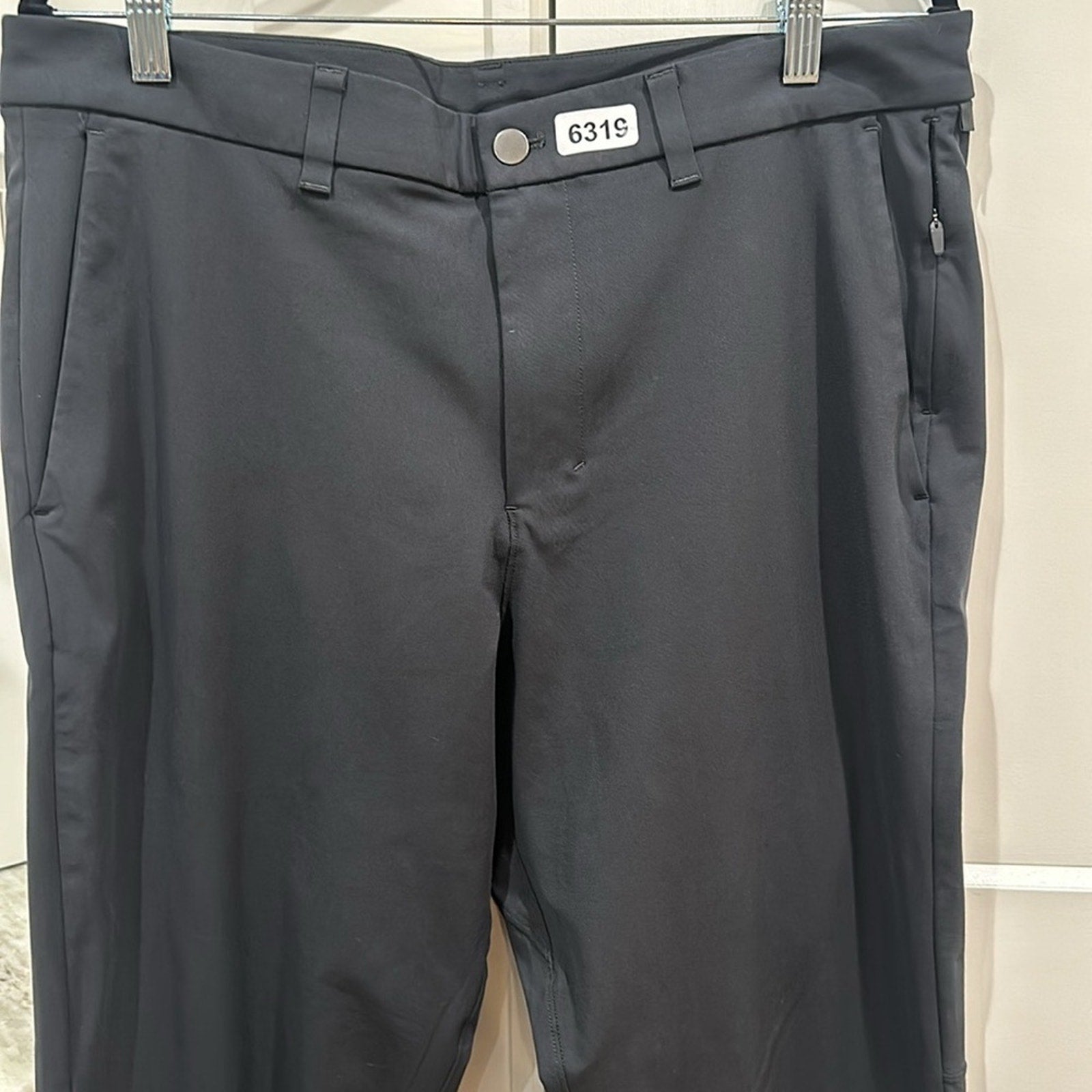 (6319) LULULEMON Commission Pant Slim 34"L *Warpstreme Sz 36W in NAVY