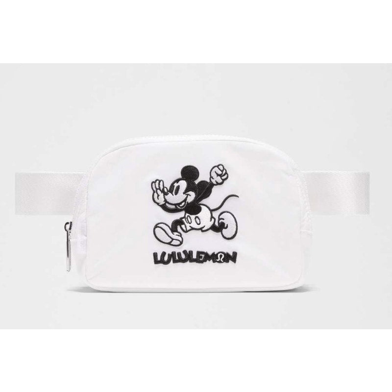 6391/6495 NWT LULULEMON DISNEY EVERYWHERE BELT BAG **DISNEY