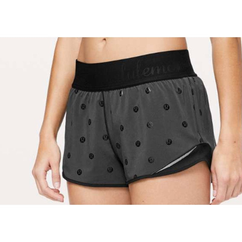 1888 Lululemon Hotty Hot Short ***Special Edition 2.5" in sz 6