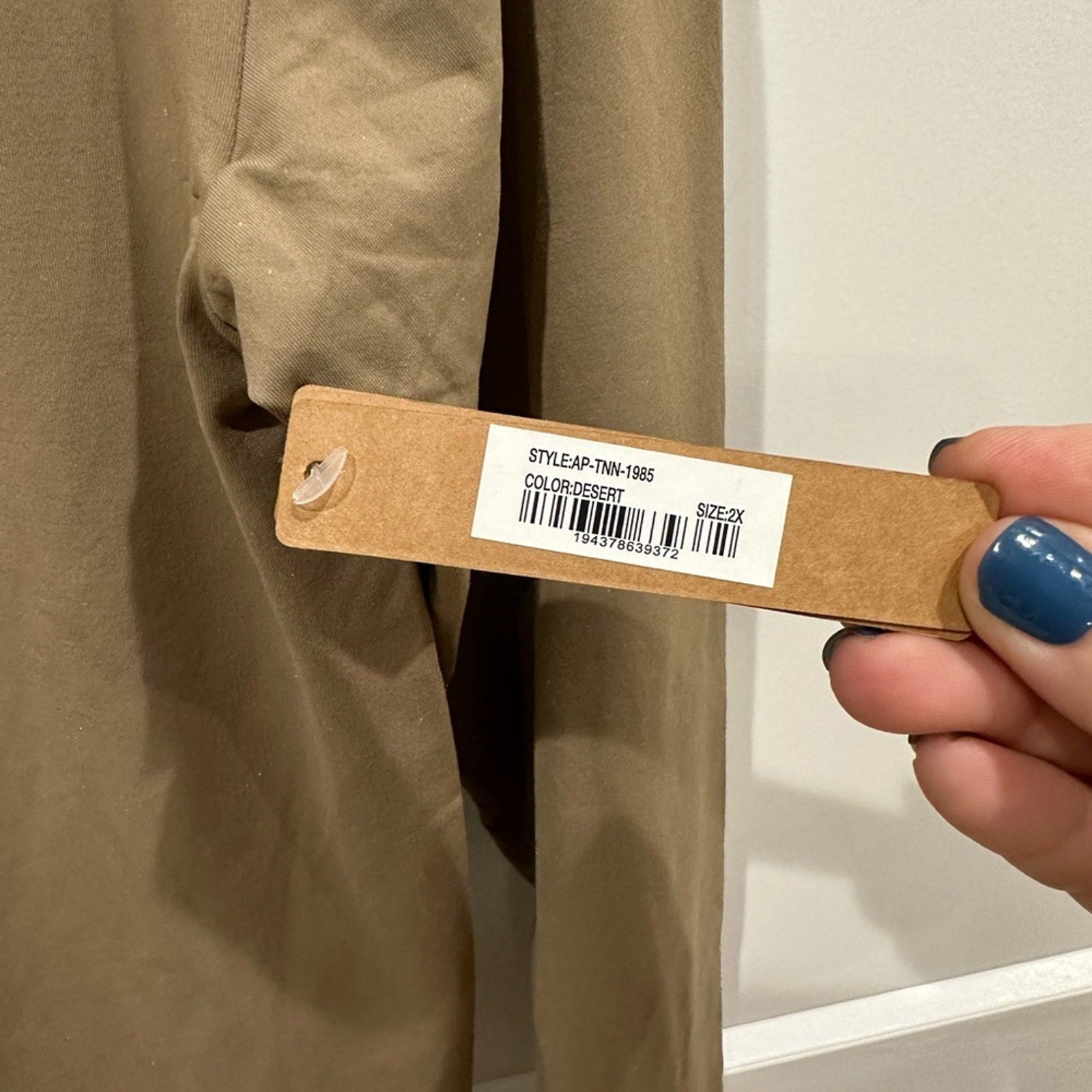 (2436) NWT SKIMS Long Sleeve Cropped Turtleneck in DESERT Sz 2X