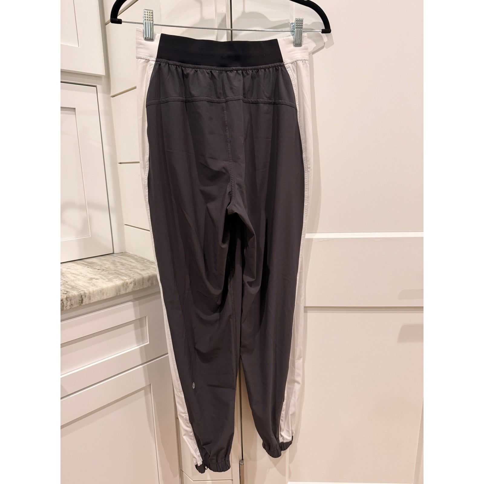347 LULULEMON  Adapted State High-Rise Jogger: Colourblock Black / White Sz 6