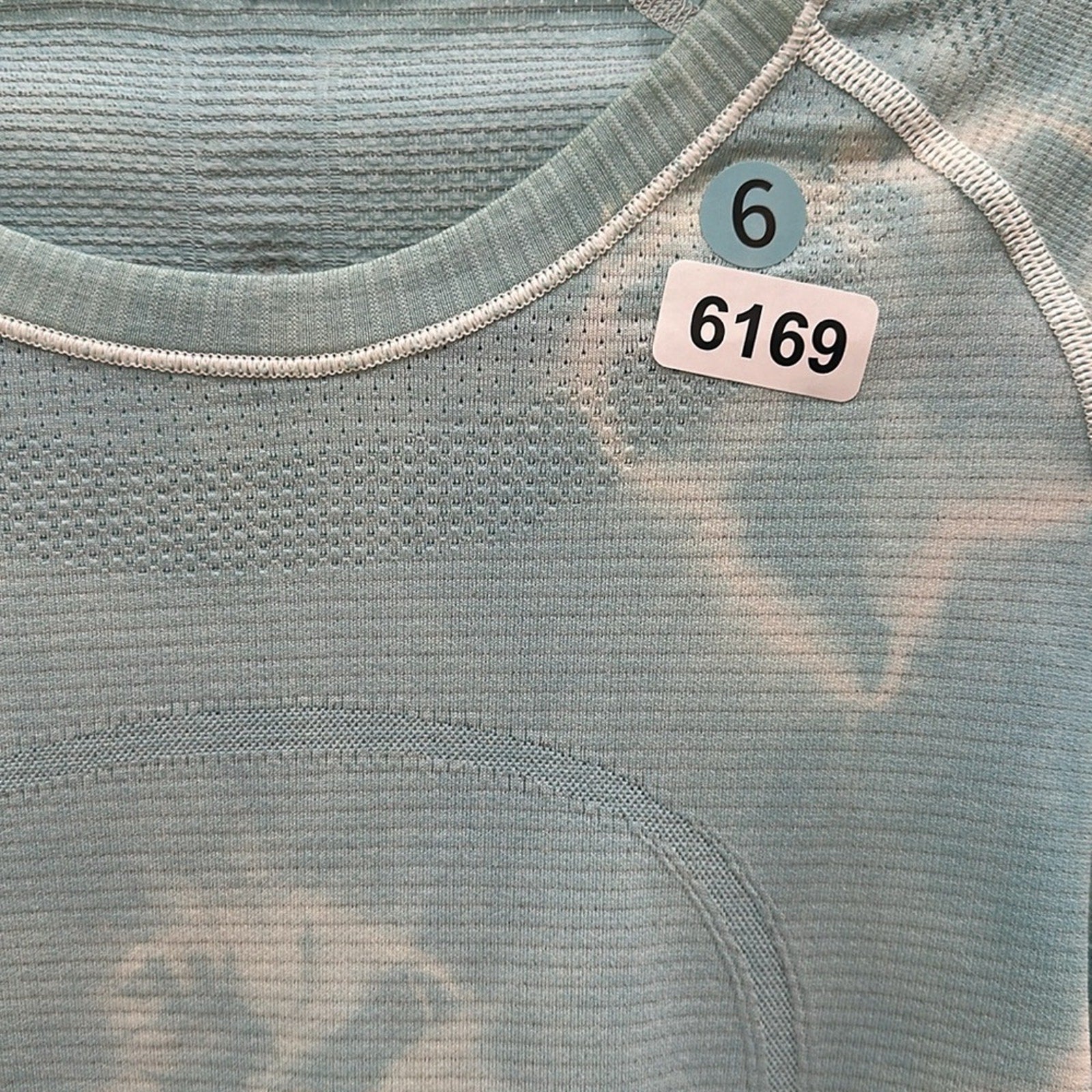 6169 - LULULEMON RUN: Swiftly Tech Short Sleeve Crew Sz 6 **LOVED **ORIGINAL
