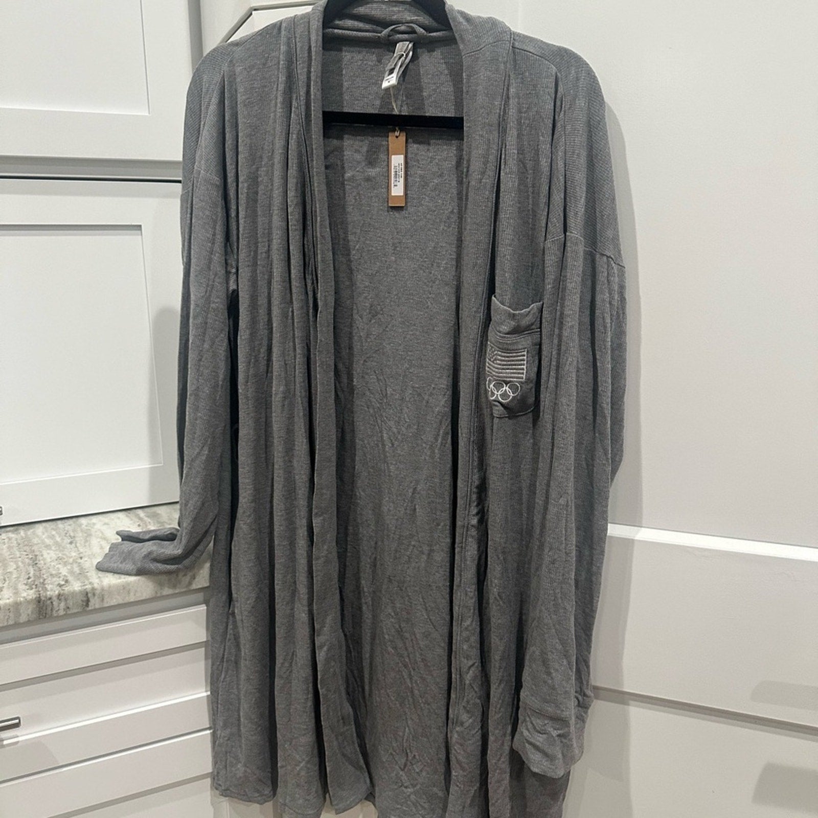 (2417) SKIMS NWT TEAM USA ROBE Olympic in HEATHER GRAY Sz M ** MISSING TIE