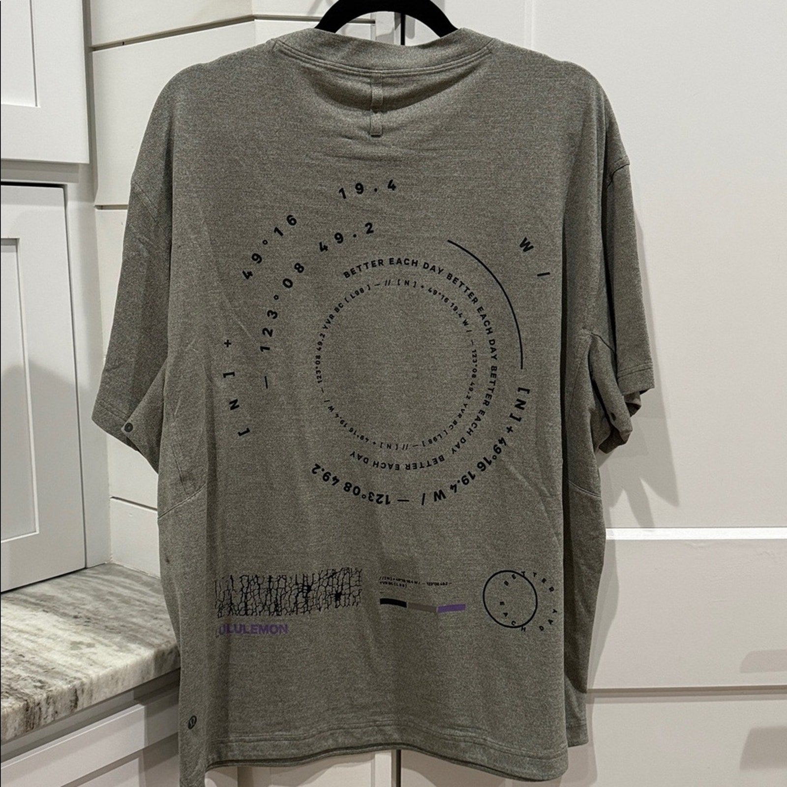 182 Lululemon Relaxed-Fit Training Short Sleeve Shirt Heathered Carob Brown Sz L/XL