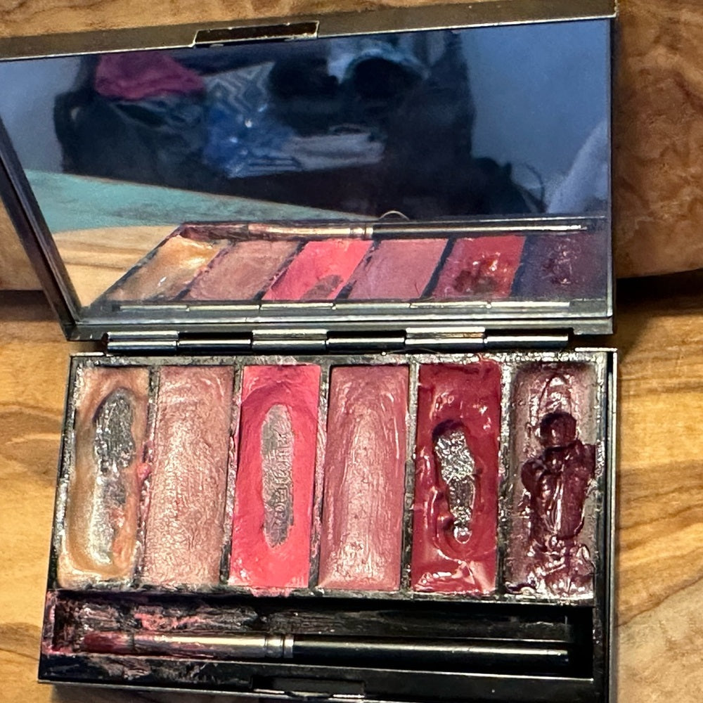 MAC COSMETICS - wear/tear- LIP PALETTE SIX/1