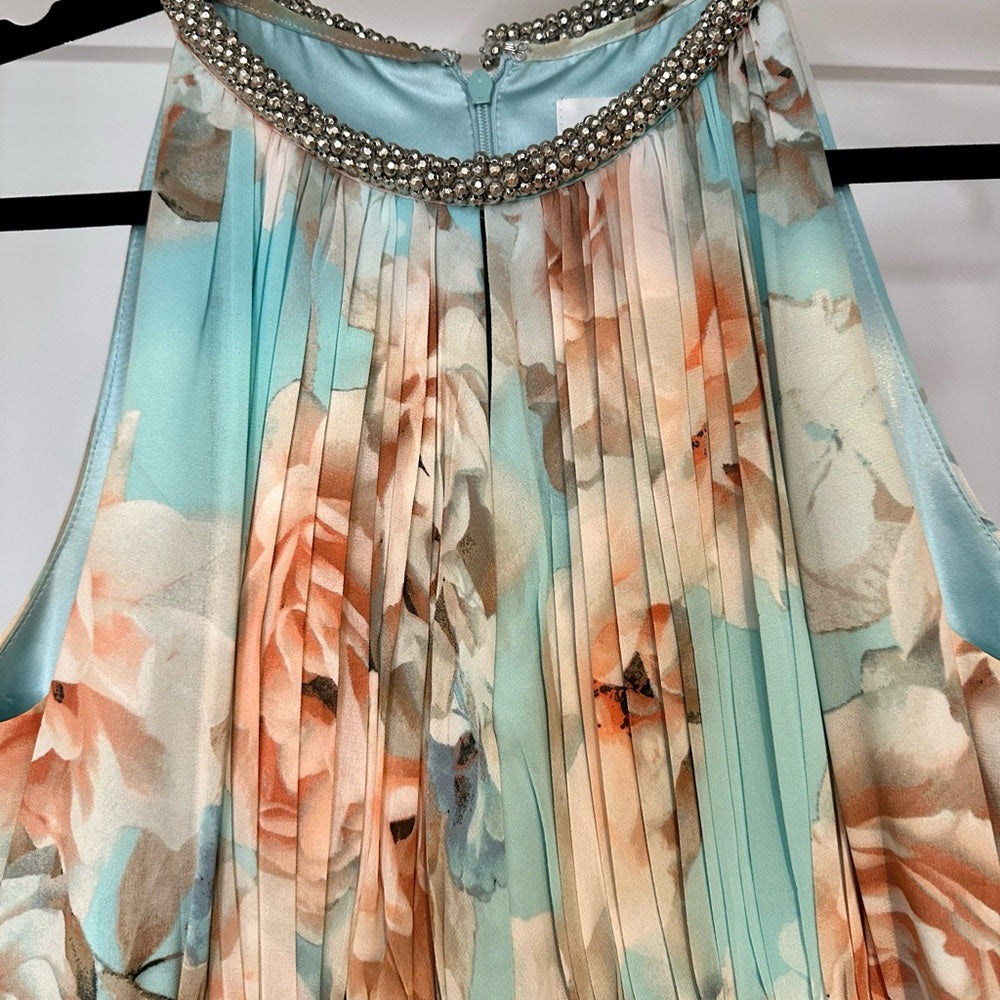 (76) CALVIN KLEIN TIERED LAYERED GOWN Sz 10