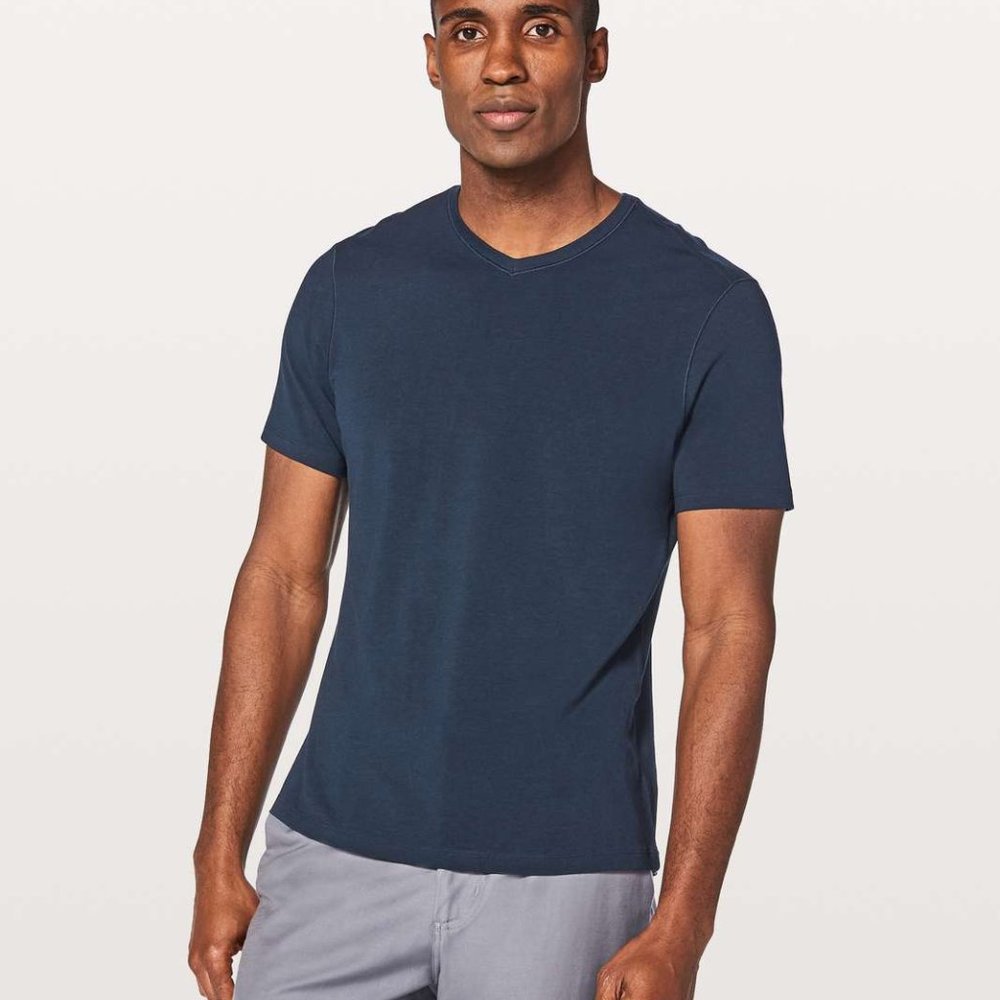 (1786) 🍋 LULULEMON 5 Year Basic V *Updated Fit **LOVED