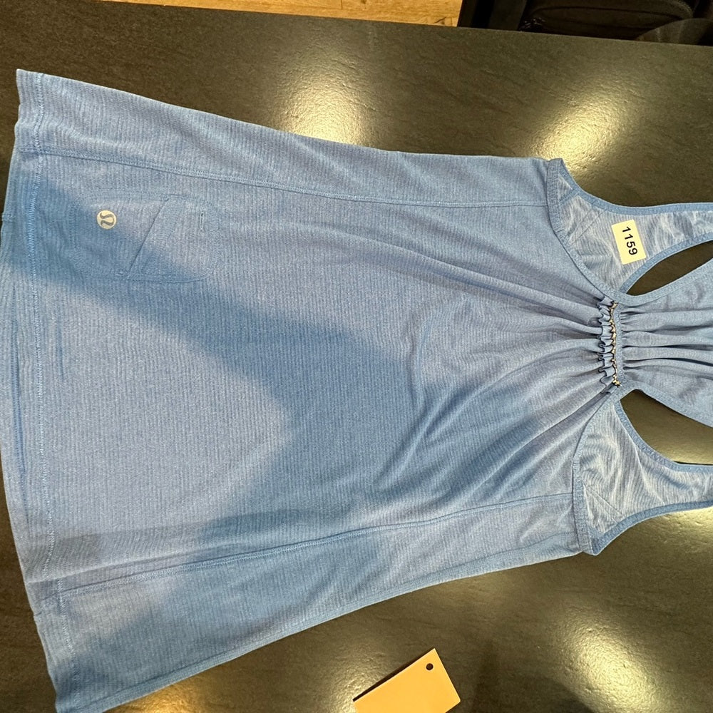 (1159) Lululemon Run: Silver Bullet Sleeveless Tech