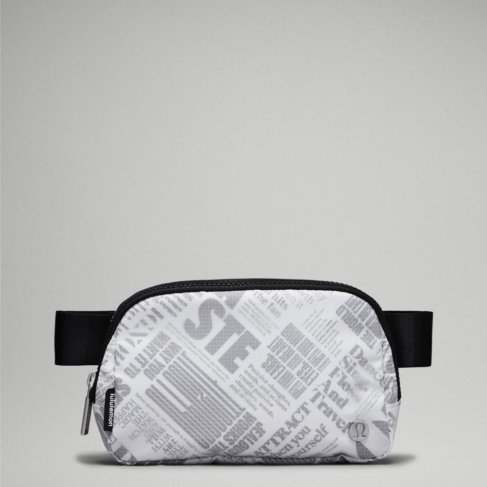 (2318/2319) 🍋 NWT LULULEMON MANIFESTO Belt Bag IN black