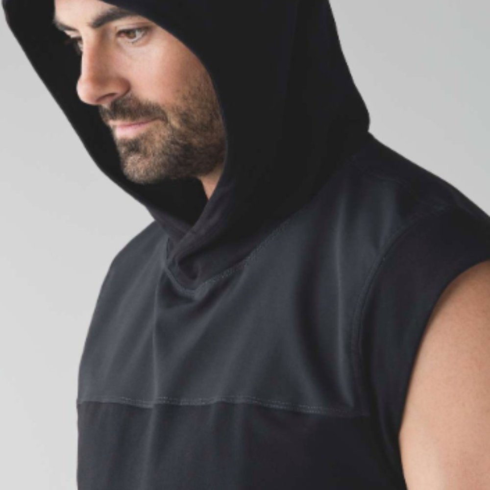 (228) 12.3.23 JACKET SHOW - LULULEMON MENS Stealth Hooded Sleeveless L/XL **