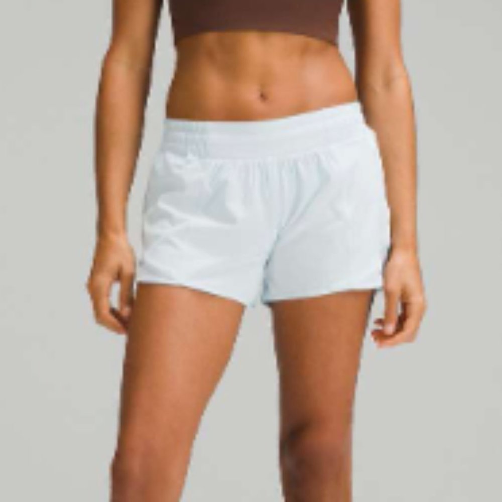 (2301/2302) NWT Hotty Hot Low-Rise Lined Short 4" - POWDER BLUE size 6/8