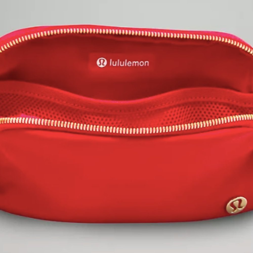 (2285/2286/2311) NWT LULULEMON Everywhere Belt Bag - LUNAR NEW YEAR * SPECIAL ED