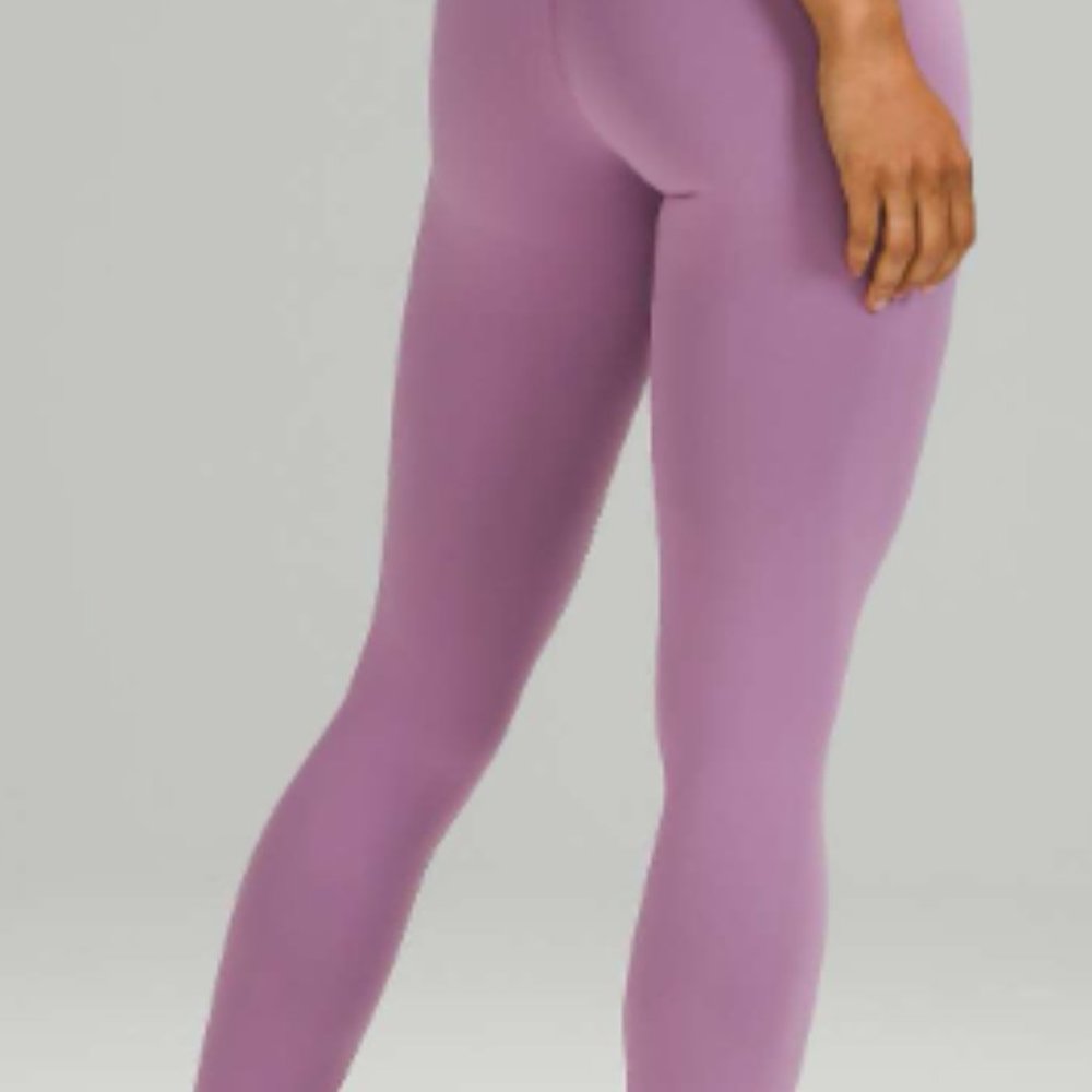 (2192) LULULEMON WUNDER TRAIN HR 25" Sz 4