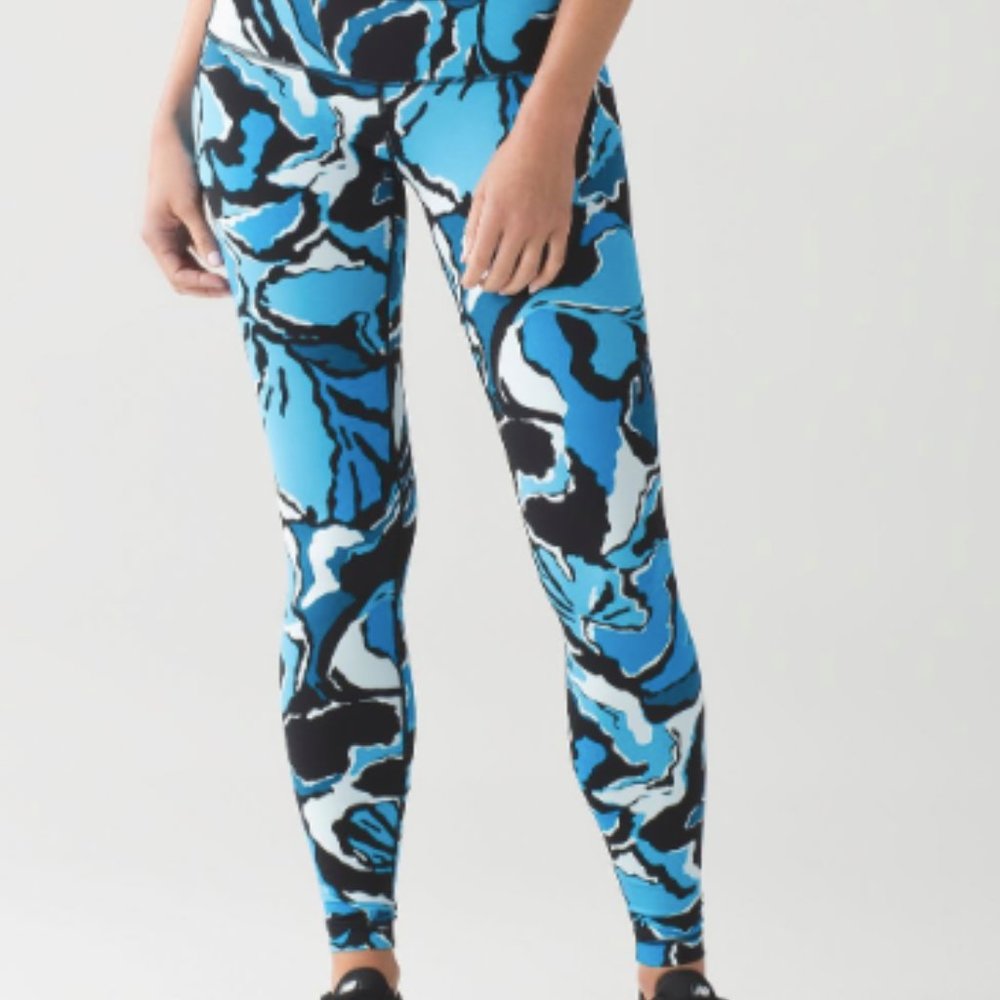 (2204) Lululemon Wunder Under Pant (Hi-Rise) in Sz 8