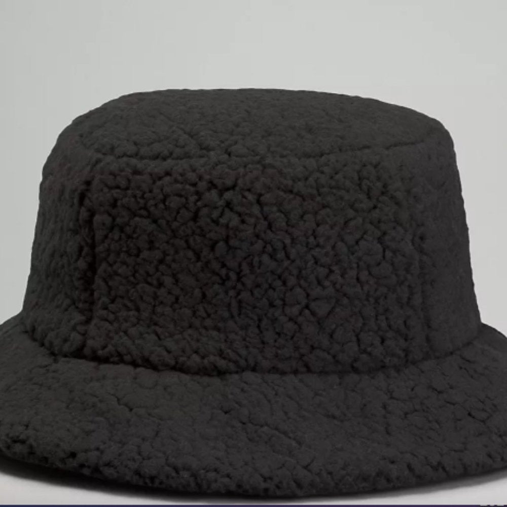 NWT Lululemon Textured Fleece Bucket Hat – Soft Warm Winter Unisex