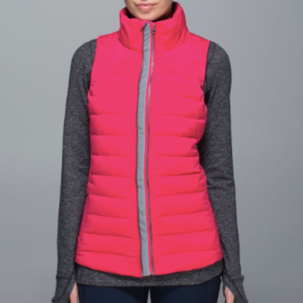 (2351) LULULEMON Fluffed Up Vest in BOOM JUICE Sz 4 **