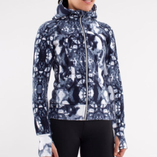 (2354) LULULEMON Scuba Hoodie *Print in Sz 4