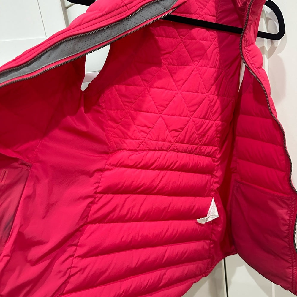 (2351) LULULEMON Fluffed Up Vest in BOOM JUICE Sz 4 **