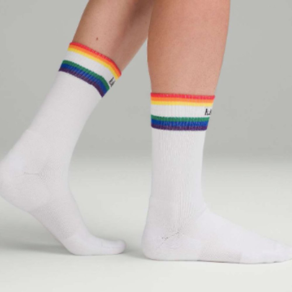 (2373) Lululemon Daily Stride Crew Sock *Rainbow lululemon (L)