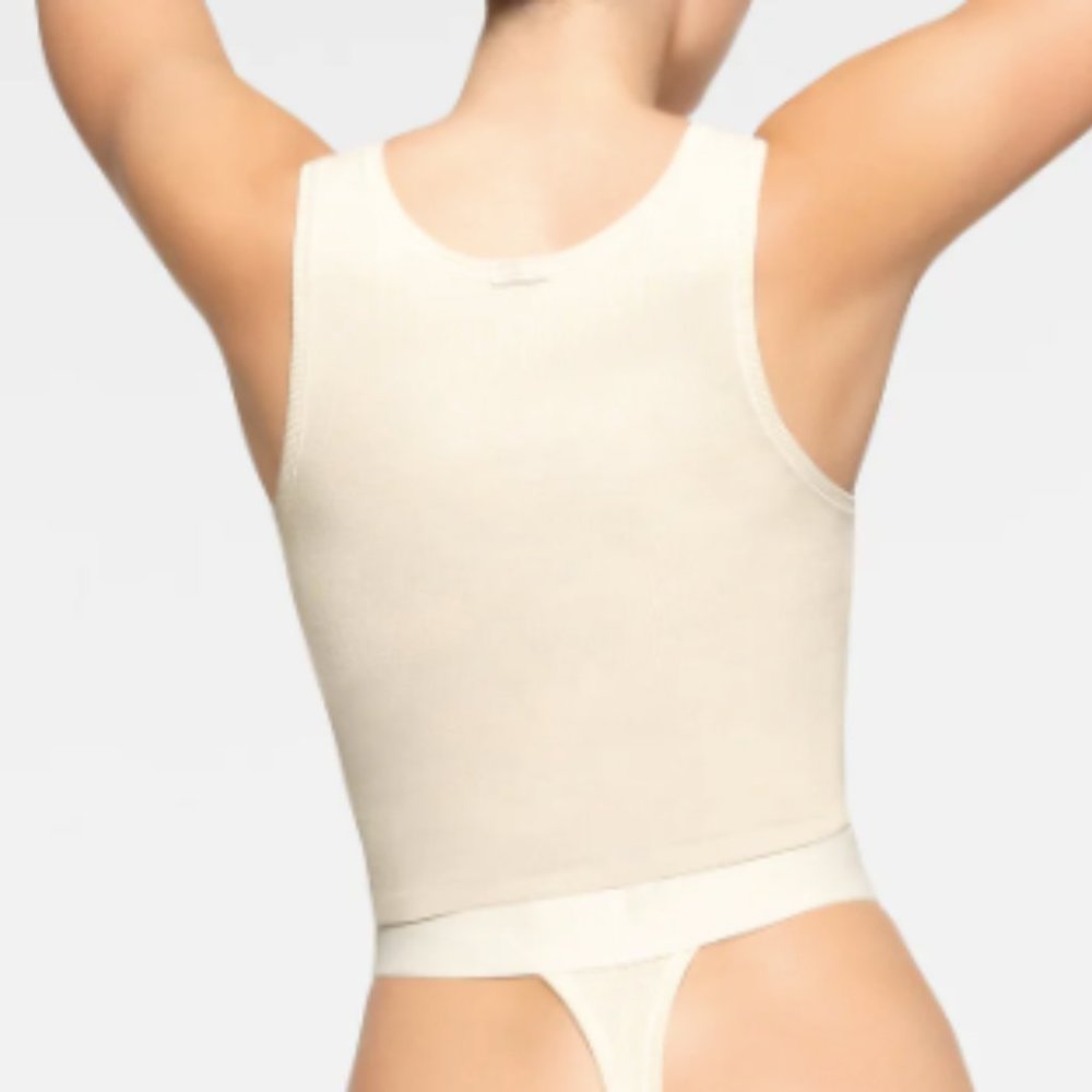 (2397) NWT SKIMS Cotton Ribbed Tank in DUNE (SOLD OUT) SZ S