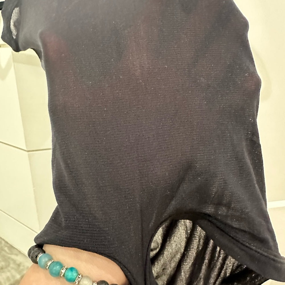 (2405) SKIMS NWT Mock Neck Sleeveless Thong Bodysuit in ONYX Sz S