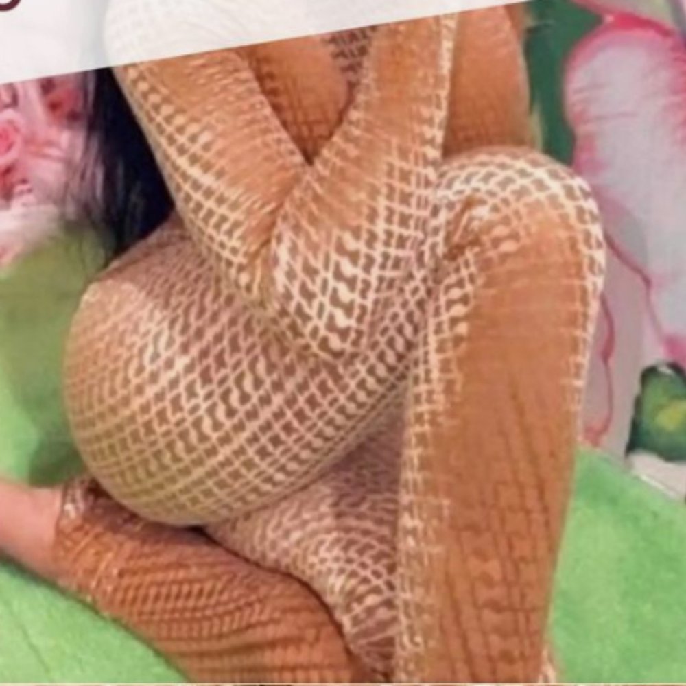 (2409) SKIMS NWT Velvet Logo Stirrup Onsesie Catsuit Sz 2X Jumpsuit in Sienna