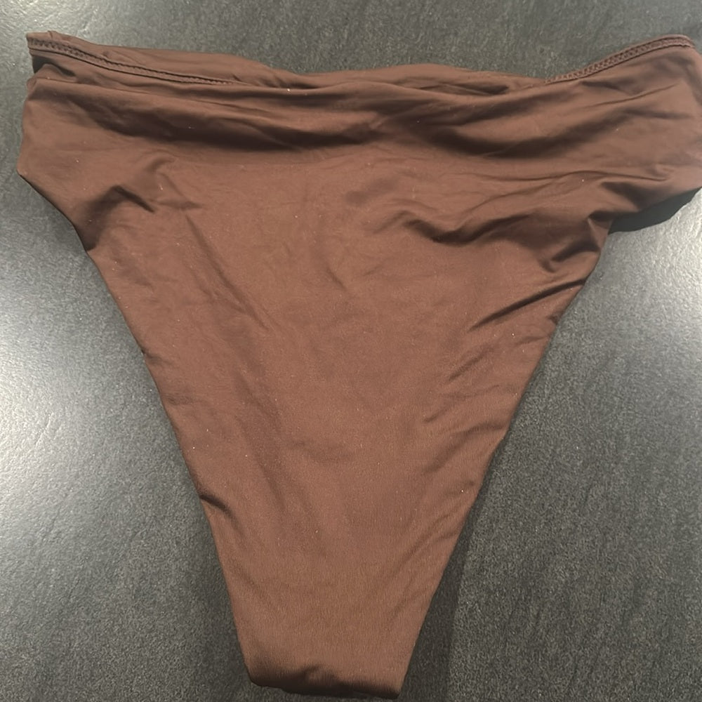 (2415) SKIMS NWOT SWIM MID WAIST BOTTOM in COCOA Sz L