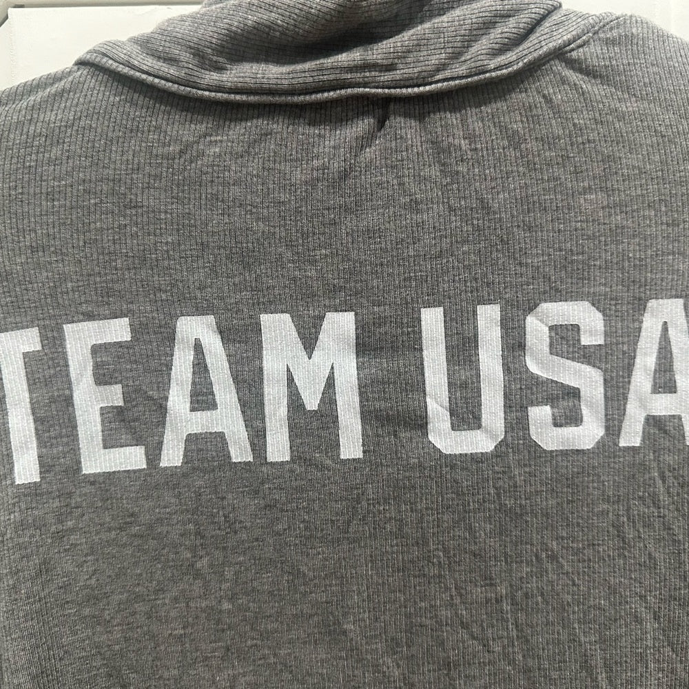 (2417) SKIMS NWT TEAM USA ROBE Olympic in HEATHER GRAY Sz M ** MISSING TIE