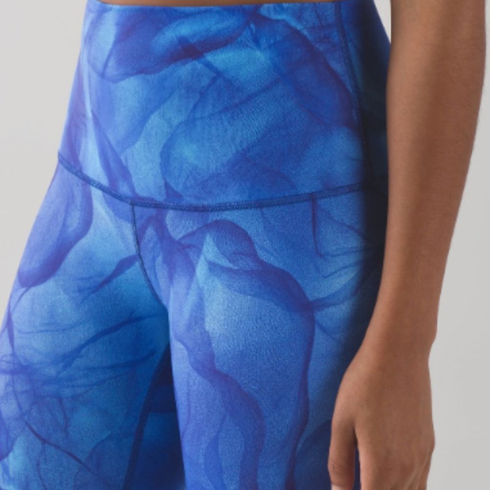 (2418) Lululemon Wunder Under Crop (Hi-Rise) (21") Sz 2 * LOVED