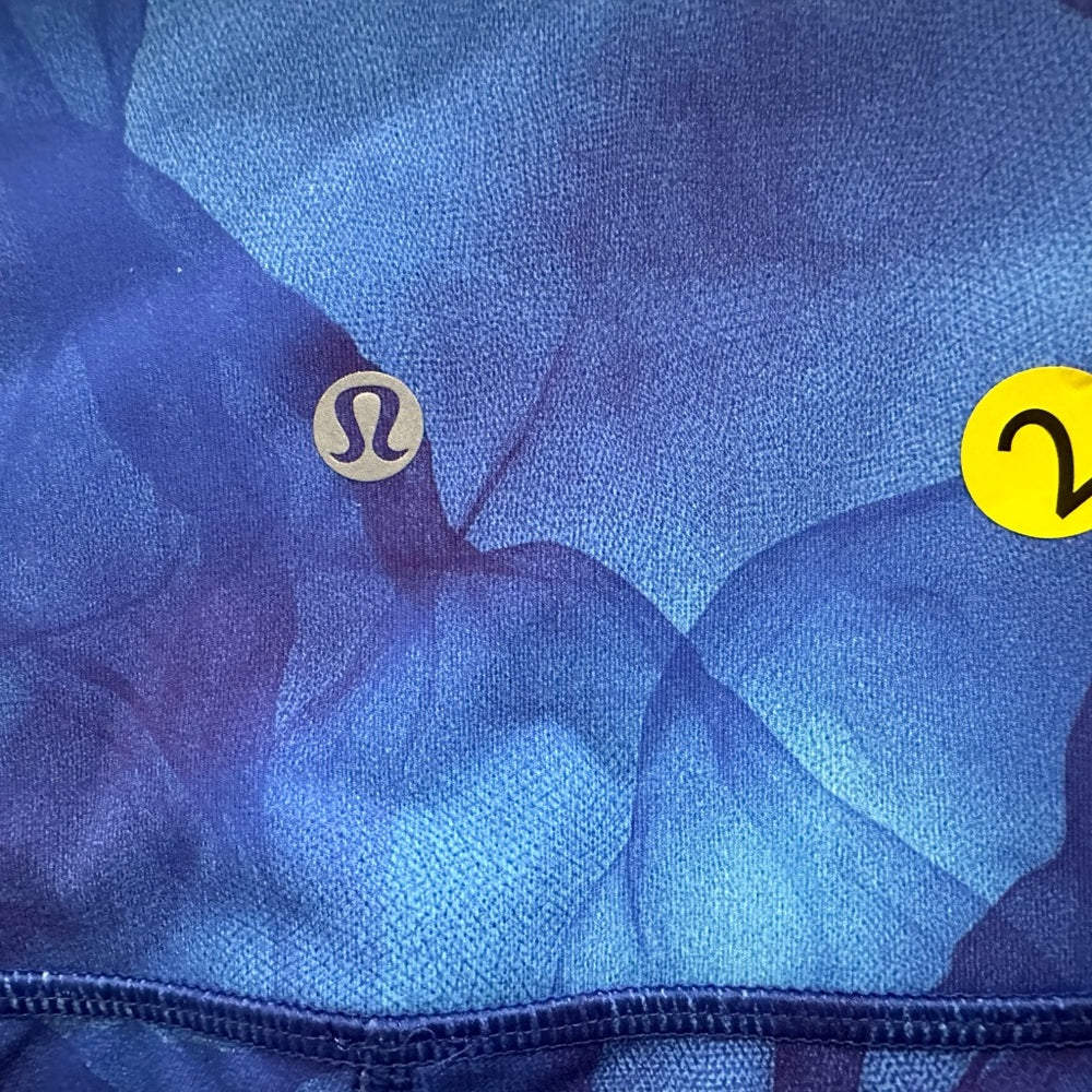 (2418) Lululemon Wunder Under Crop (Hi-Rise) (21") Sz 2 * LOVED