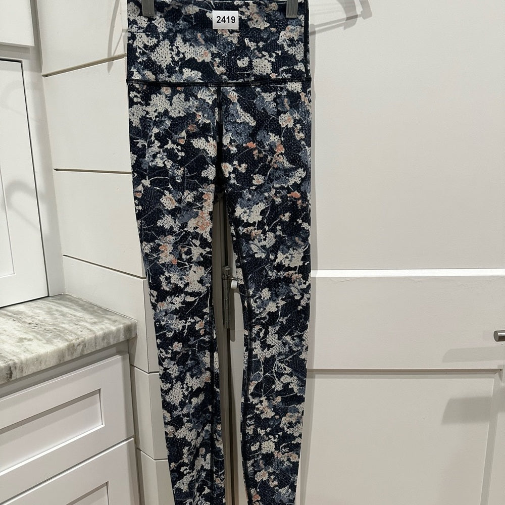 (2419) Lululemon Wunder Under Hi-Rise Tight 28" Sz 2 * LOVED