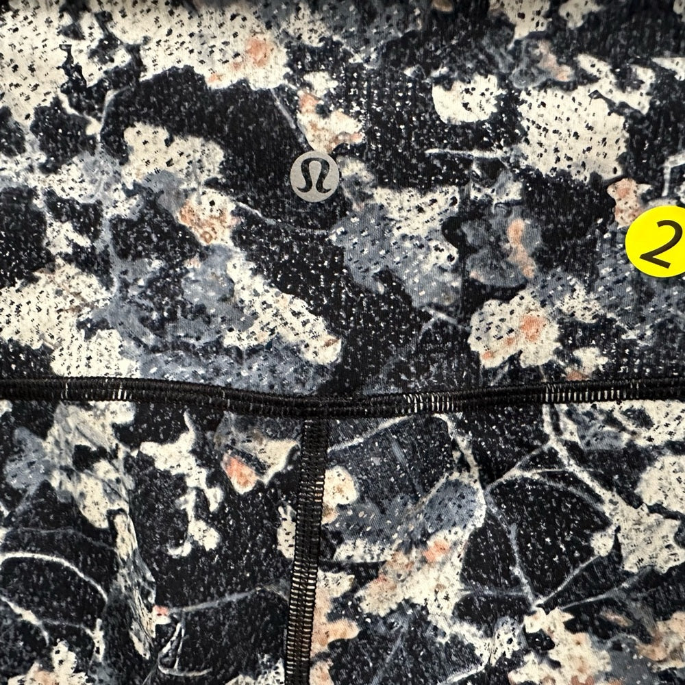 (2419) Lululemon Wunder Under Hi-Rise Tight 28" Sz 2 * LOVED