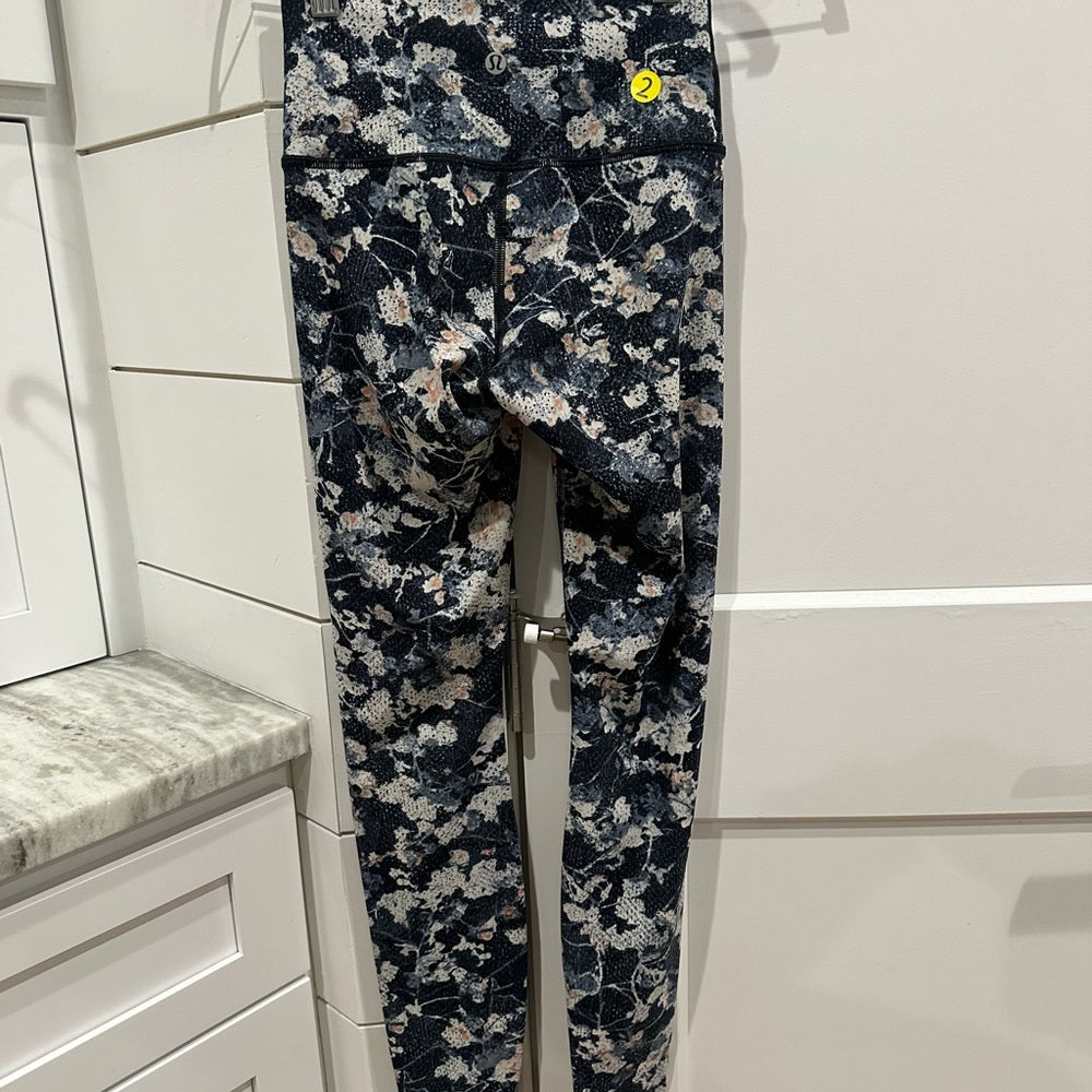 (2419) Lululemon Wunder Under Hi-Rise Tight 28" Sz 2 * LOVED