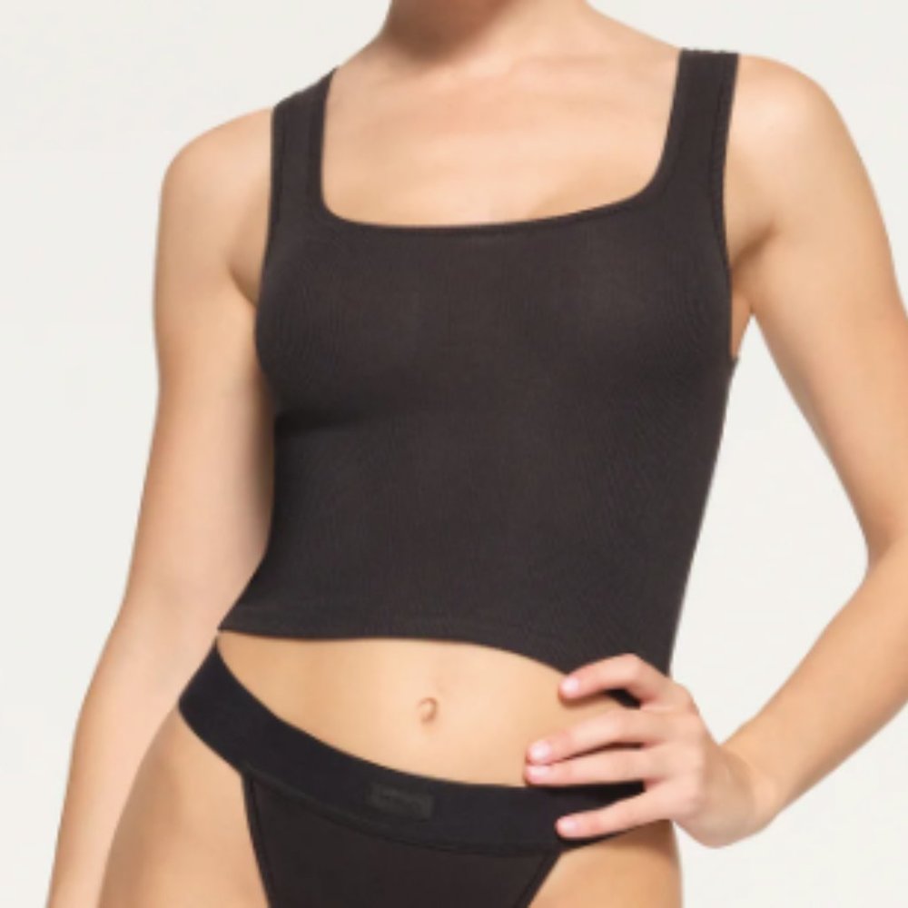 (2421) NWT SKIMS COTTON RIBBED TANK - BLACK Sz S