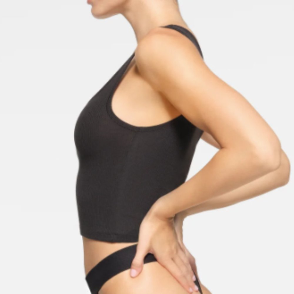 (2421) NWT SKIMS COTTON RIBBED TANK - BLACK Sz S