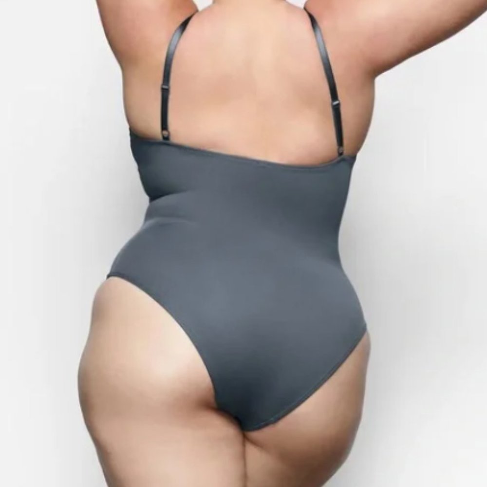 (2441) NWT SKIMS Shaping Swim Cami One Piece in Gunmetal Sz M **SOLD OUT
