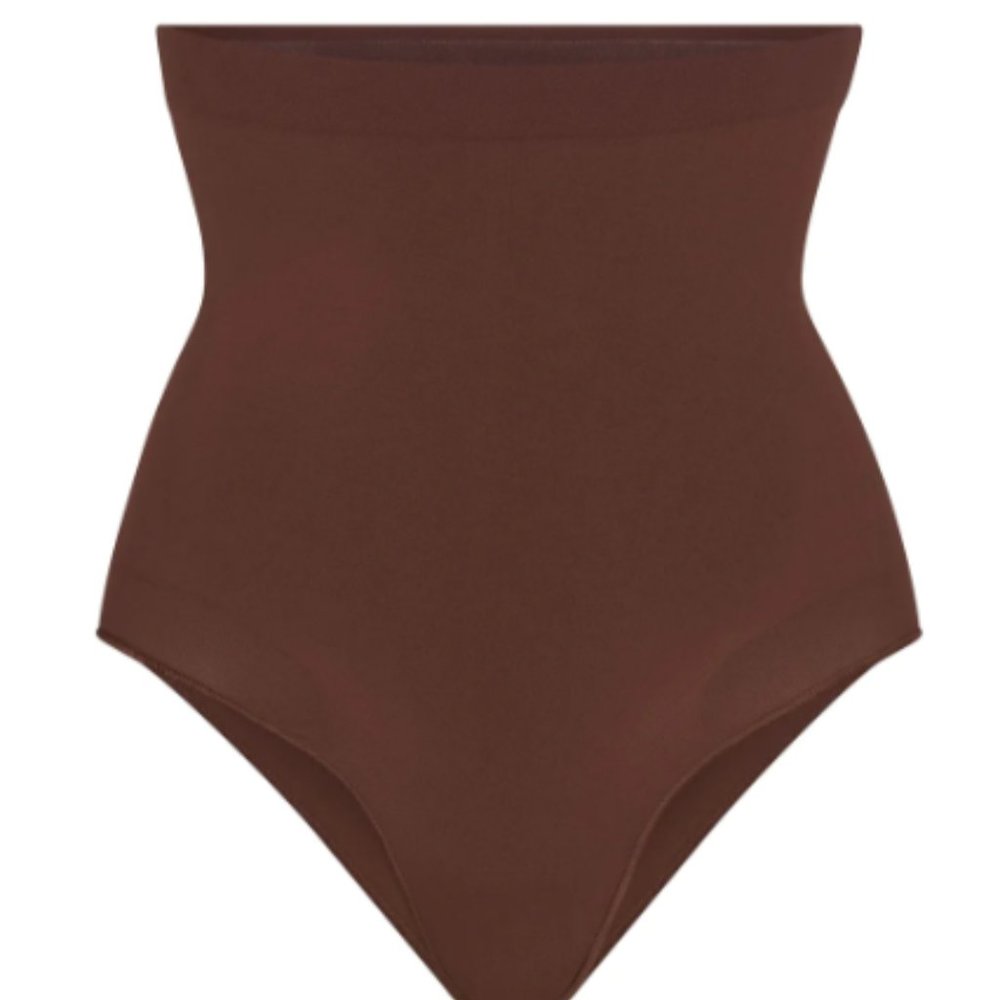 (2451) SKIMS SEAMLESS SCULPT HIGH-WAISTED BRIEF - COCOA Sz L/XL