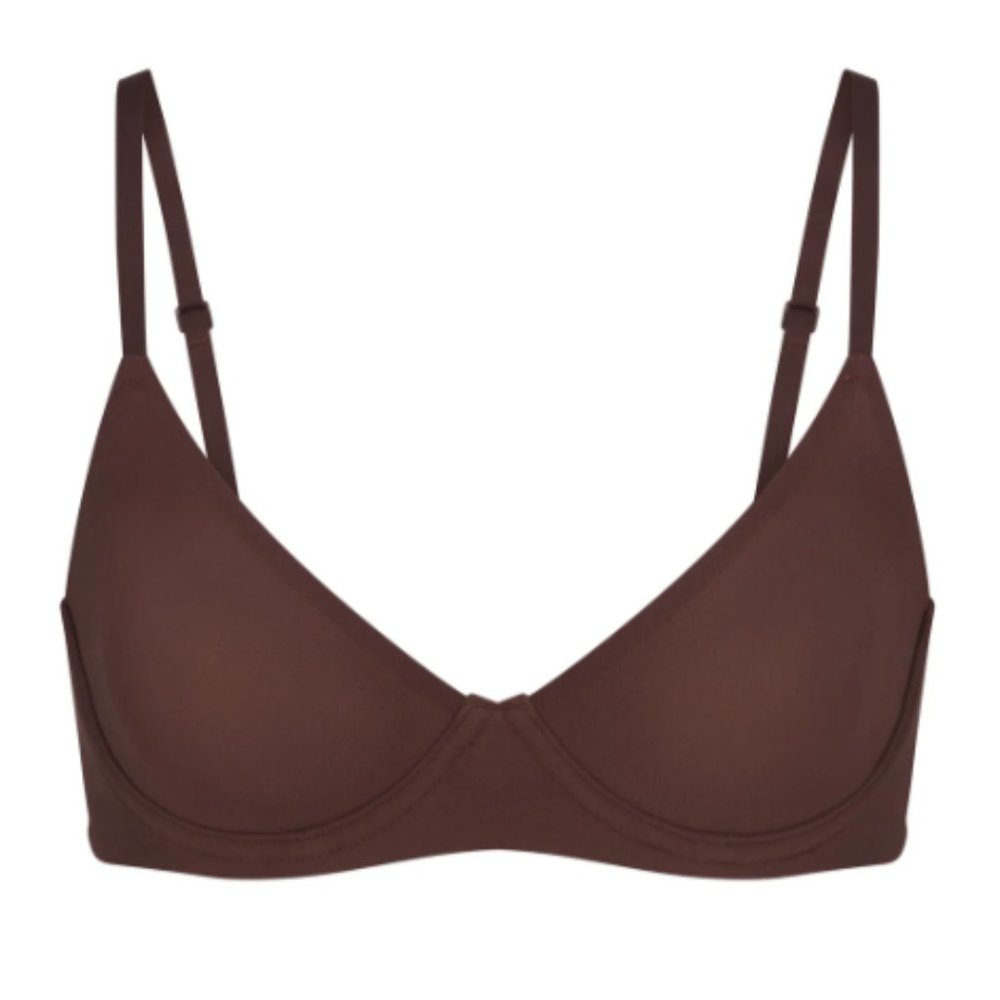 (2467) SKIMS FITS EVERYBODY T-SHIRT BRA- SMOKEY QUARTZ - 42C