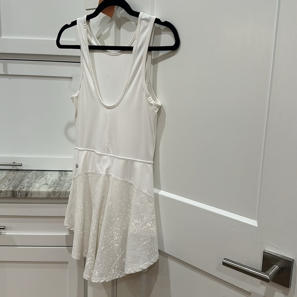(2468) LULULEMON Serene Stride Dress