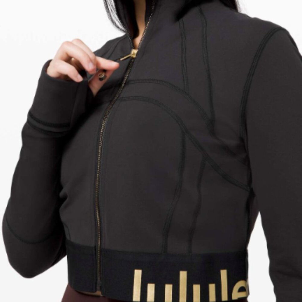 (2469) LULULEMON DEFINE CROP JACKET *GOLD **SPECIAL EDITION