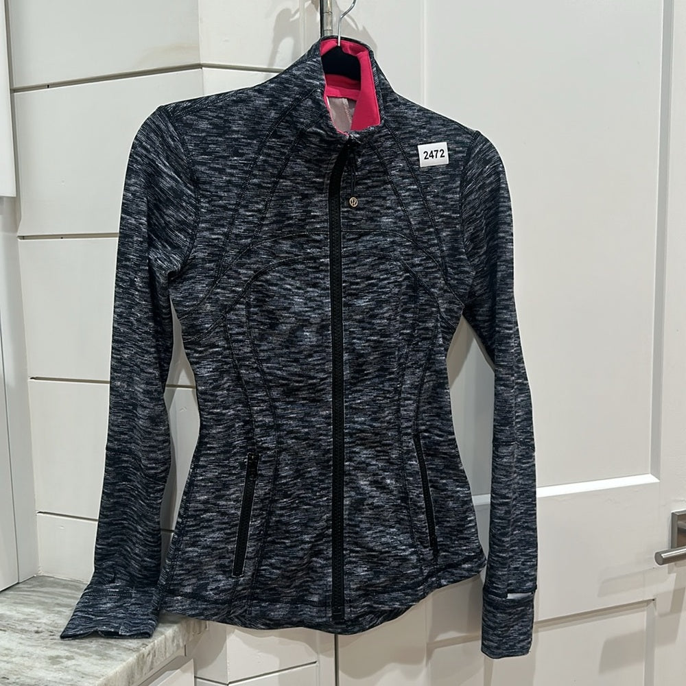 (2472) LULULEMON DEFINE JACKET *Dramatic Static **Sz 6