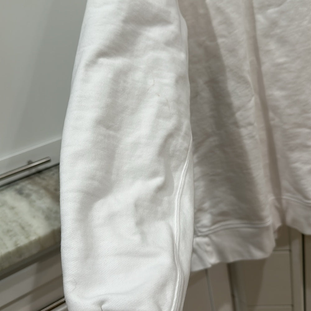 (2480) LULULEMON Perfectly Oversized Cropped Crew Sz 10 ** Spot on Sleeve