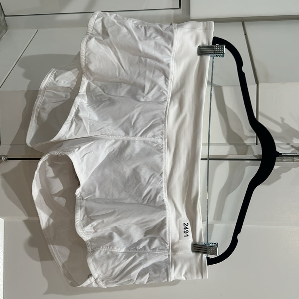 (2491) Lululemon Speed Up Short *2.5" in Sz 14 Whte