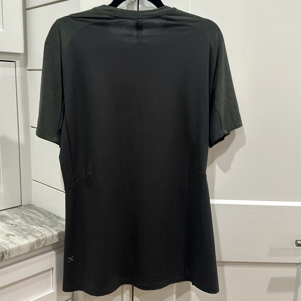 (6002) LULULEMON MENS Always Agile Short Sleeve Sz M *Limited Edition