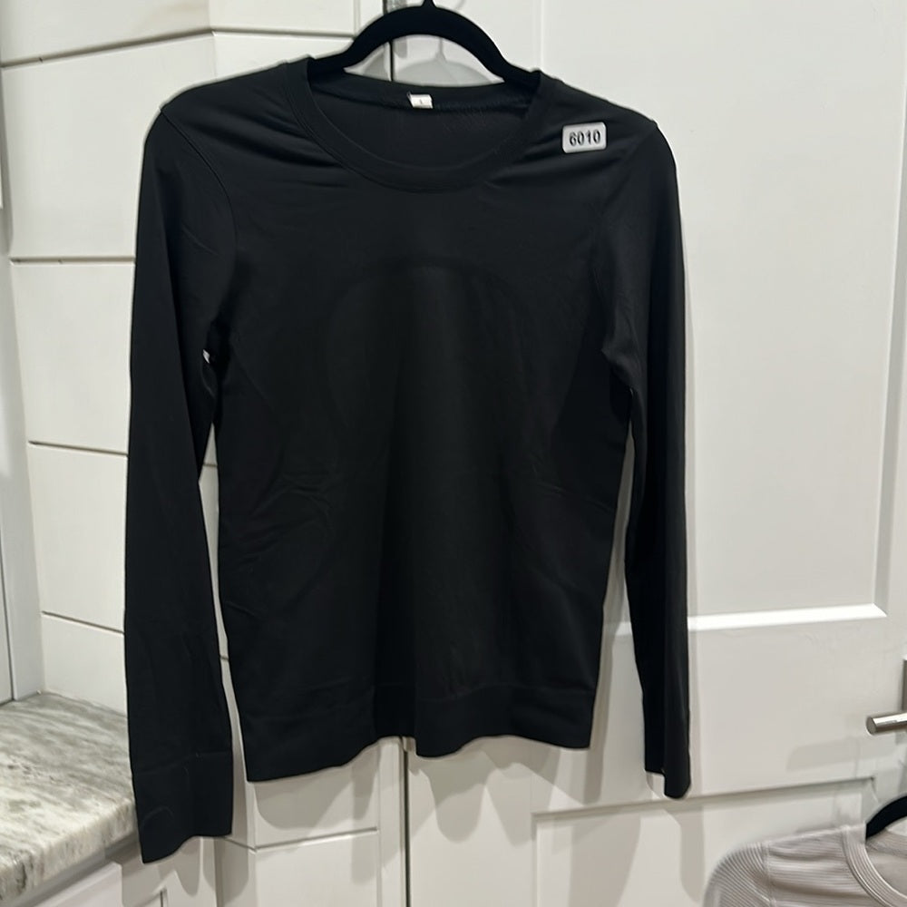 (6010)  🍋 LULULEMON RUN: Swiftly Tech Long Sleeve (Breeze) *Relaxed Fit Sz 4